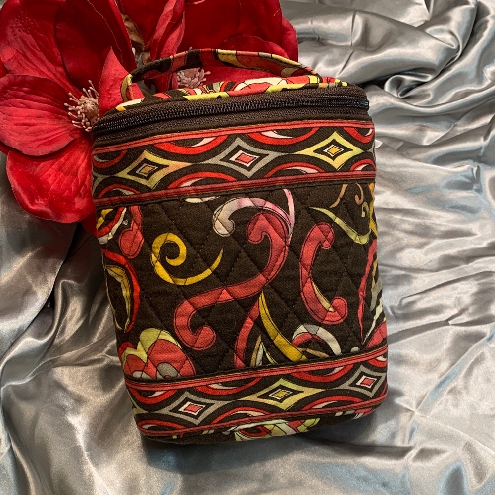 🌹VINTAGE VERA BRADLEY • Quilted Patterned Cosmetic Bag - Brown & Red